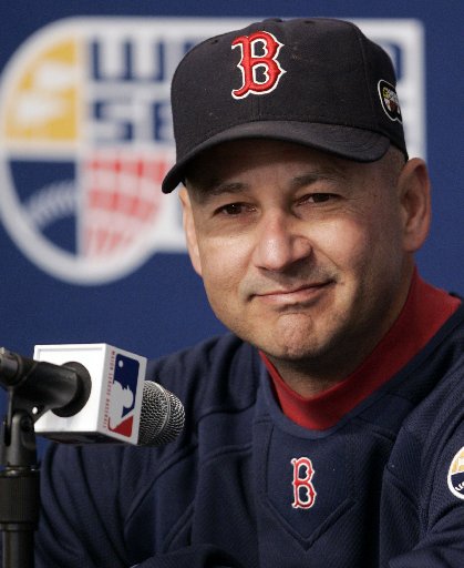 Red Sox notebook: Legendary 2004 skipper Terry Francona to retire